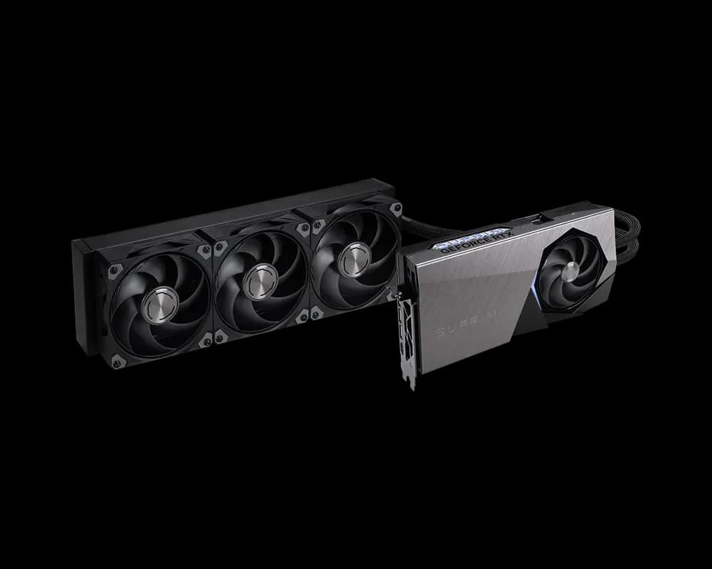 MSI GeForce RTX 5090 32G SUPRIM LIQUID SOC — видеокарта вместе с радиатором и вентиляторами